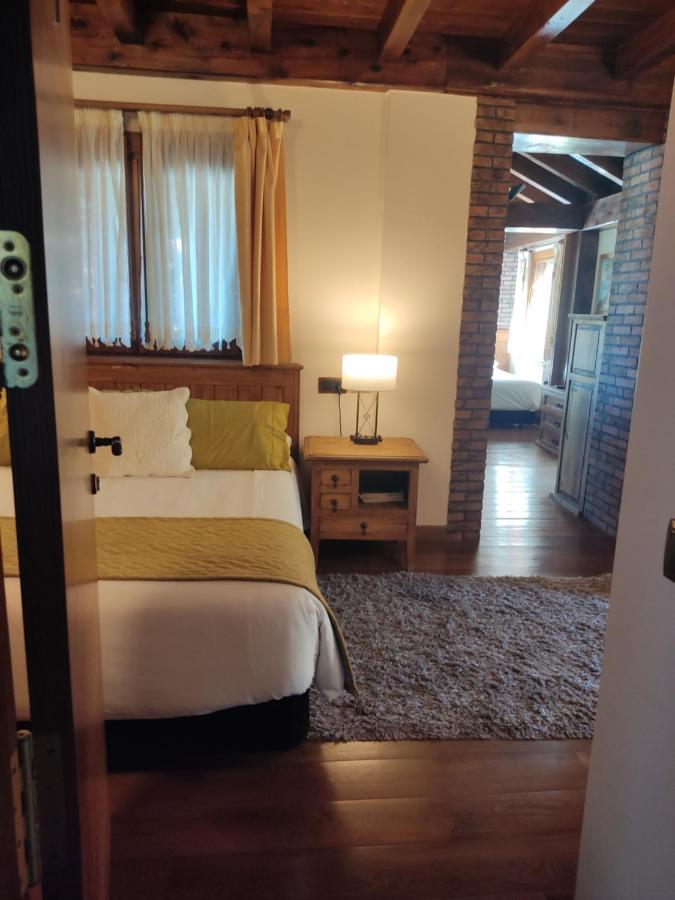 Hotel Rural Irati Selva De Irati Jaurrieta المظهر الخارجي الصورة
